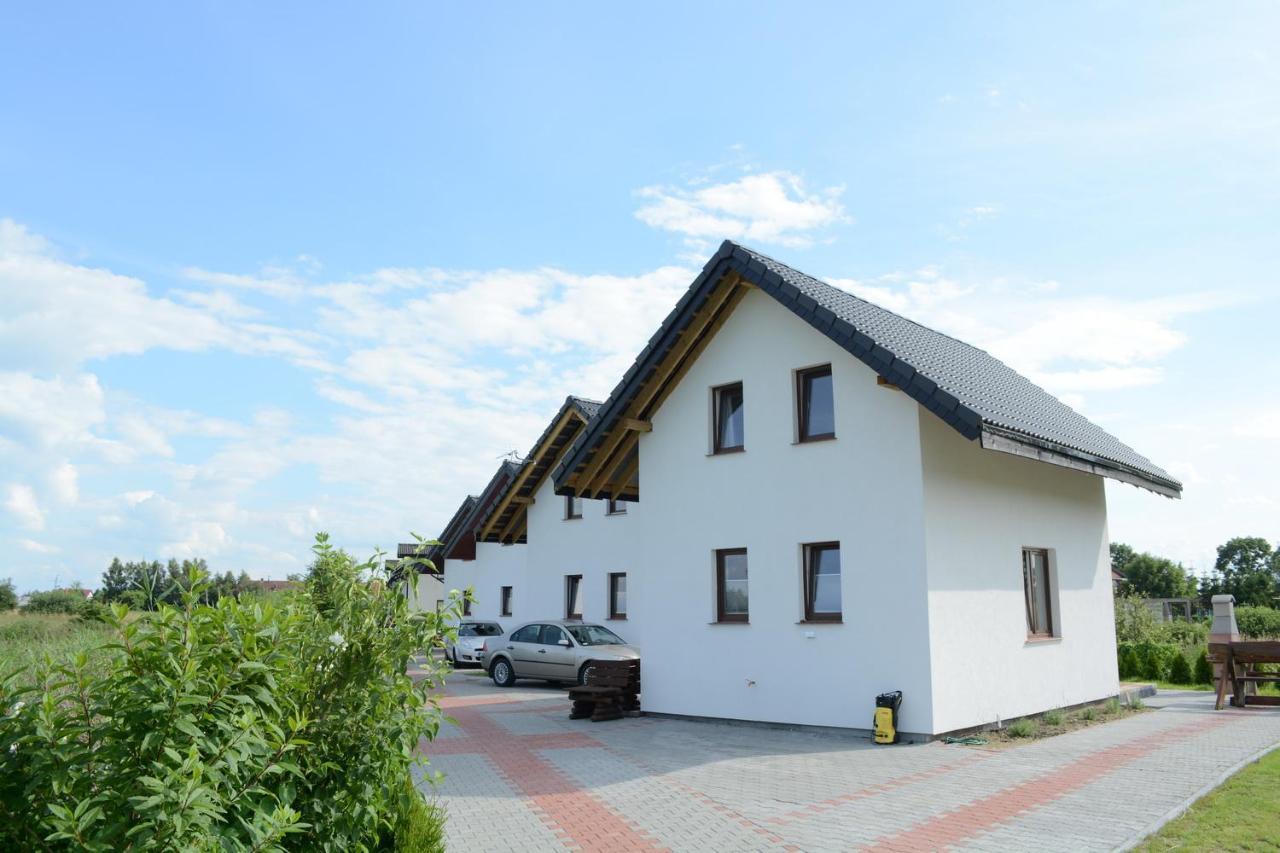 Osrodek Wypoczynkowy Swallow Apartment กชึชโบโว ภายนอก รูปภาพ