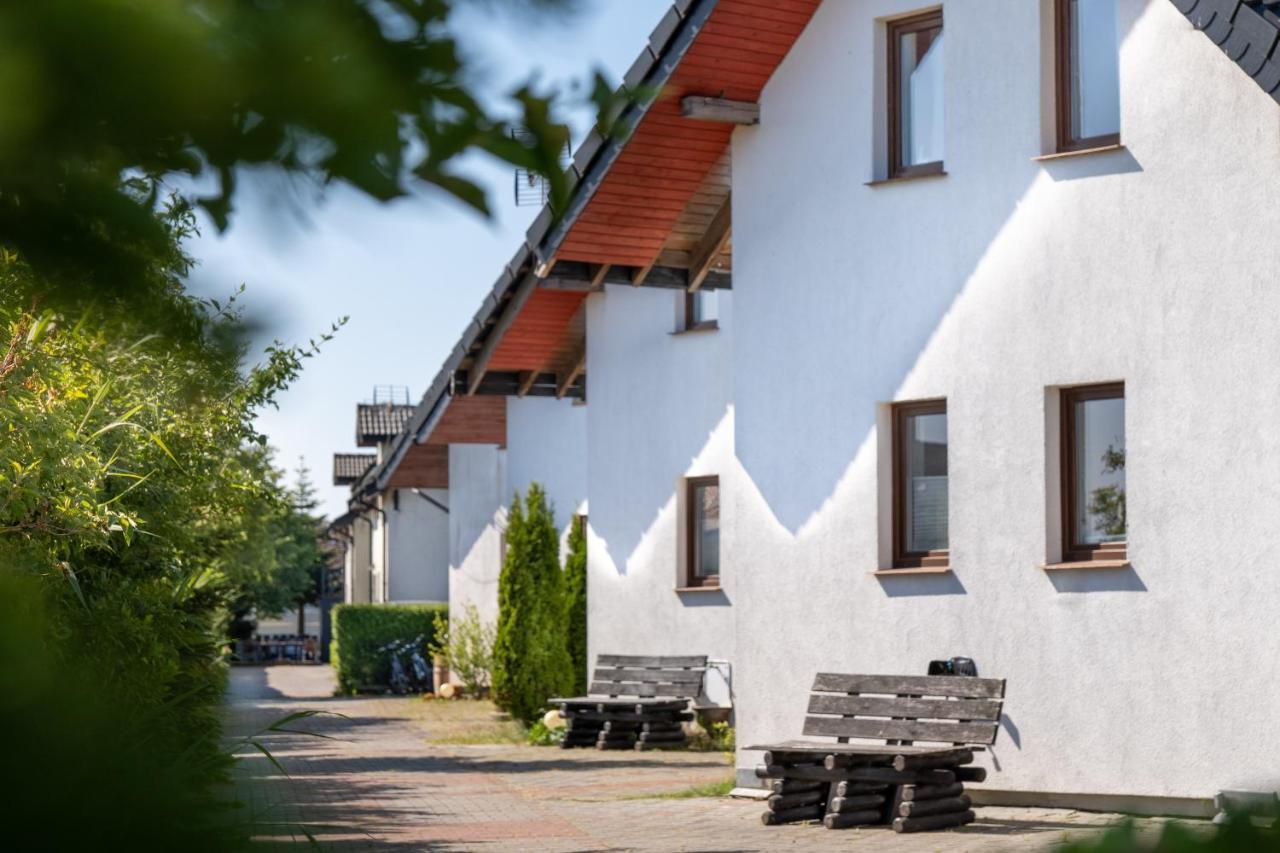 Osrodek Wypoczynkowy Swallow Apartment กชึชโบโว ภายนอก รูปภาพ